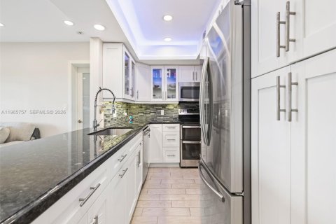 Condo à Fort Lauderdale, Floride, 2 chambres  № 2027770