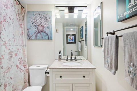 Copropriété à vendre à Fort Lauderdale, Floride: 2 chambres, 83.61 m2 № 2027770 - photo 11