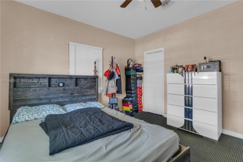 Villa ou maison à vendre à Miami, Floride: 2 chambres, 74.69 m2 № 2005215 - photo 9