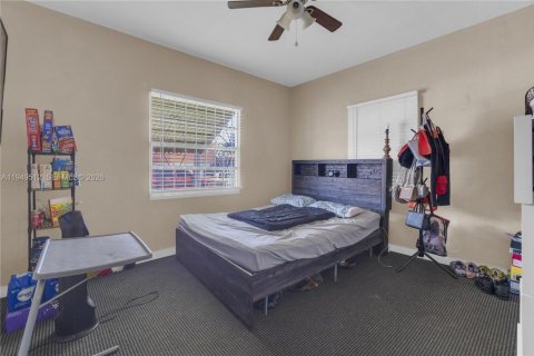 Villa ou maison à vendre à Miami, Floride: 2 chambres, 74.69 m2 № 2005215 - photo 7