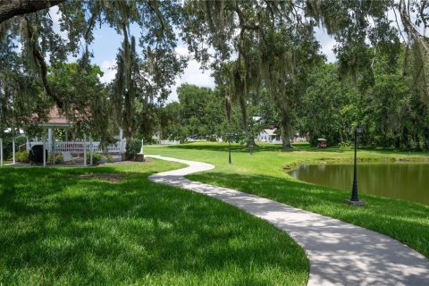 House in Lakeland, Florida 2 bedrooms, 104.33 sq.m. № 2221843 - photo 24
