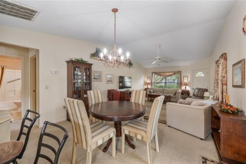 House in Lakeland, Florida 2 bedrooms, 104.33 sq.m. № 2221843 - photo 3