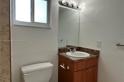 Снять в аренду квартиру в Форт-Лодердейл, Флорида № 2044196 - фото 14