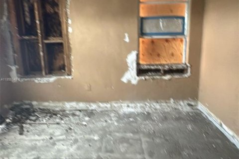 Immobilier commercial à vendre à Miami, Floride: 235.23 m2 № 1881542 - photo 6