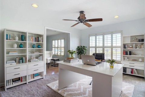 House in Port Charlotte, Florida 5 bedrooms, 320.51 sq.m. № 2423776 - photo 20