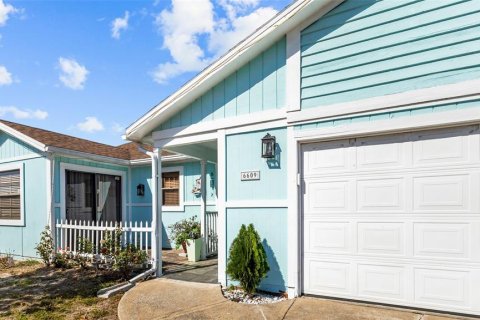Casa en venta en Sarasota, Florida, 3 dormitorios, 134.15 m2 № 2217207 - foto 2