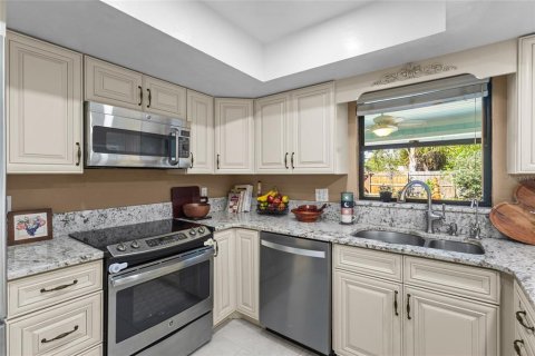 Casa en venta en Sarasota, Florida, 3 dormitorios, 134.15 m2 № 2217207 - foto 13
