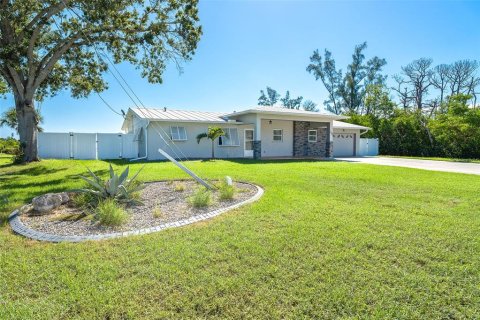 Casa en venta en Englewood, Florida, 3 dormitorios, 176.79 m2 № 1902379 - foto 2
