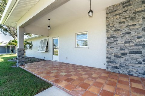 Casa en venta en Englewood, Florida, 3 dormitorios, 176.79 m2 № 1902379 - foto 7