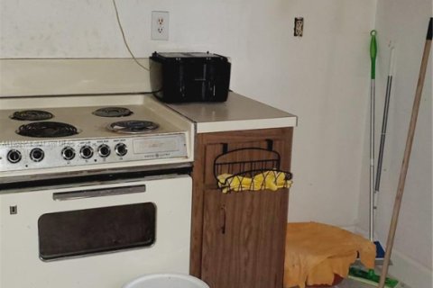 Condo in Miami, Florida, 1 bedroom  № 1954253 - photo 19