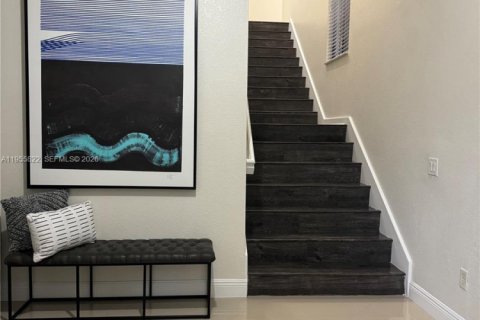 Купить таунхаус в Уэстон, Флорида 4 спальни, 219.25м2, № 2009827 - фото 2