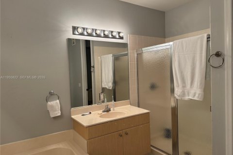 Купить таунхаус в Уэстон, Флорида 4 спальни, 219.25м2, № 2009827 - фото 9