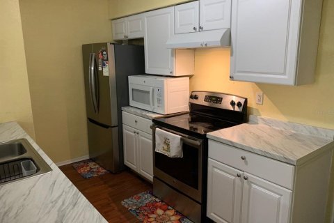 Apartamento en alquiler en Kissimmee, Florida, 3 dormitorios, 116.22 m2 № 1906386 - foto 3