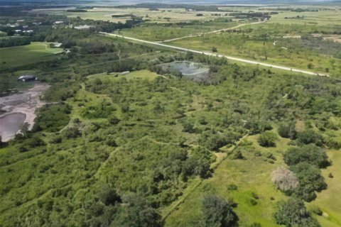 Land in Okeechobee, Florida № 976591 - photo 1