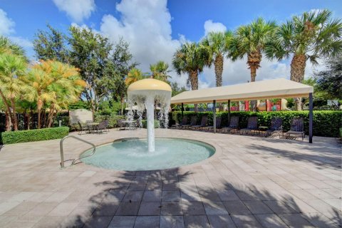 Townhouse in Boynton Beach, Florida 4 bedrooms, 182.65 sq.m. № 2086376 - photo 27