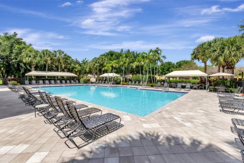 Townhouse in Boynton Beach, Florida 4 bedrooms, 182.65 sq.m. № 2086376 - photo 23