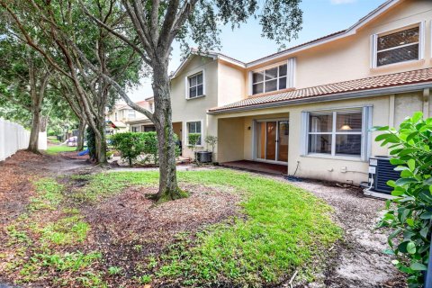 Townhouse in Boynton Beach, Florida 4 bedrooms, 182.65 sq.m. № 2086376 - photo 20