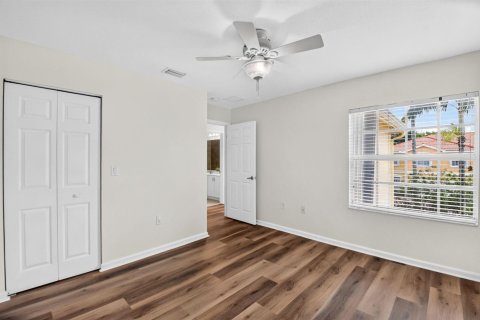 Townhouse in Boynton Beach, Florida 4 bedrooms, 182.65 sq.m. № 2086376 - photo 18