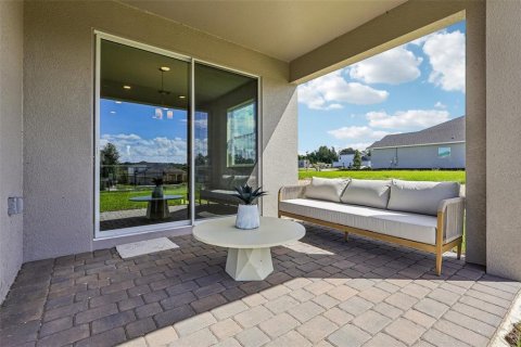 House in Apopka, Florida 5 bedrooms, 346.62 sq.m. № 2202556 - photo 25