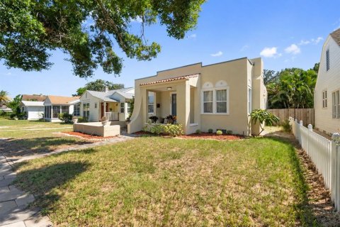 Casa en venta en Saint Petersburg, Florida, 2 dormitorios, 141.03 m2 № 2385887 - foto 5