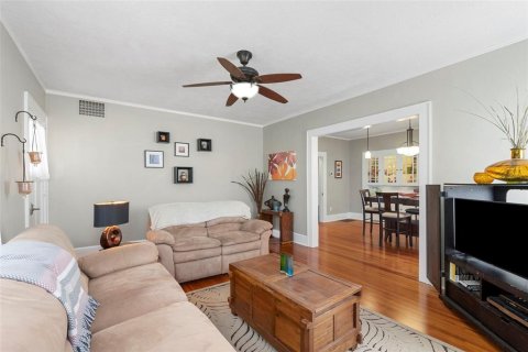 Casa en venta en Saint Petersburg, Florida, 2 dormitorios, 141.03 m2 № 2385887 - foto 10