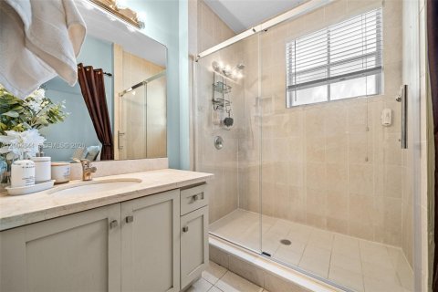 Adosado en venta en Dania Beach, Florida, 3 dormitorios, 128.39 m2 № 2068725 - foto 18