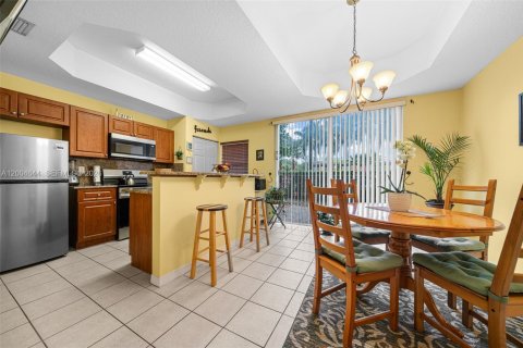 Adosado en venta en Dania Beach, Florida, 3 dormitorios, 128.39 m2 № 2068725 - foto 10
