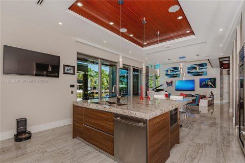 Villa ou maison à vendre à Fort Lauderdale, Floride: 3 chambres, 395.3 m2 № 1996420 - photo 13