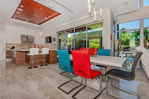 Villa ou maison à vendre à Fort Lauderdale, Floride: 3 chambres, 395.3 m2 № 1996420 - photo 19