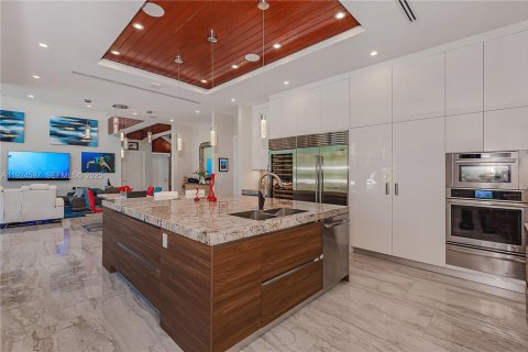 Villa ou maison à vendre à Fort Lauderdale, Floride: 3 chambres, 395.3 m2 № 1996420 - photo 5