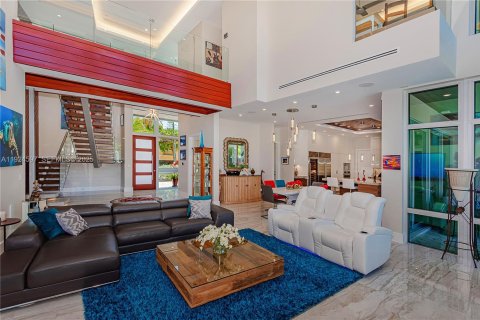 Villa ou maison à vendre à Fort Lauderdale, Floride: 3 chambres, 395.3 m2 № 1996420 - photo 9