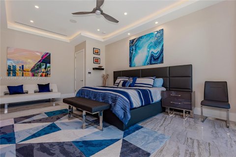 Villa ou maison à vendre à Fort Lauderdale, Floride: 3 chambres, 395.3 m2 № 1996420 - photo 25