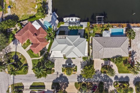 Villa ou maison à vendre à Fort Lauderdale, Floride: 3 chambres, 395.3 m2 № 1996420 - photo 3