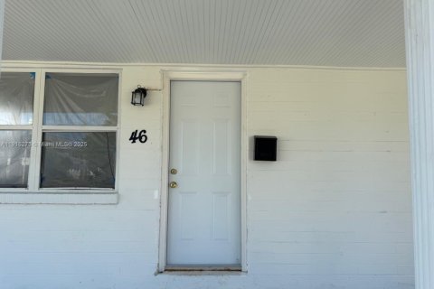 Casa en alquiler en South Daytona, Florida, 2 dormitorios № 1970989 - foto 2