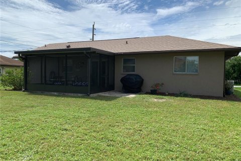 House in Port Charlotte, Florida 2 bedrooms, 88.07 sq.m. № 1795376 - photo 28