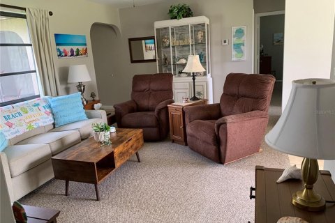 House in Port Charlotte, Florida 2 bedrooms, 88.07 sq.m. № 1795376 - photo 6