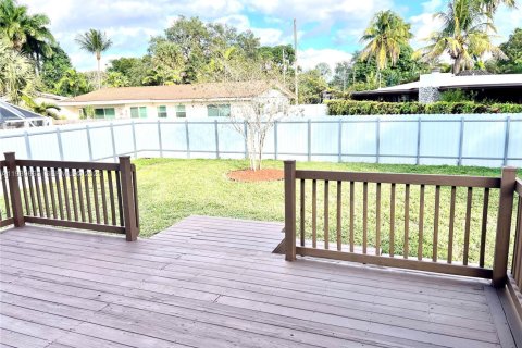 Снять в аренду виллу или дом в Форт-Лодердейл, Флорида 4 спальни, 163.97м2, № 1989442 - фото 29