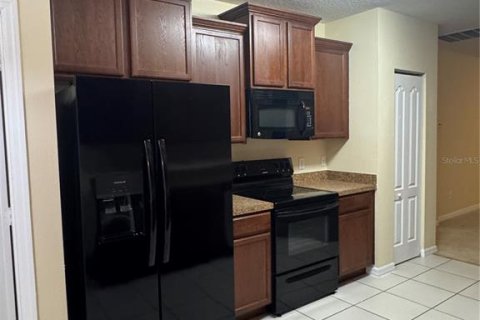 Casa en venta en Kissimmee, Florida, 3 dormitorios, 143.16 m2 № 1918551 - foto 7
