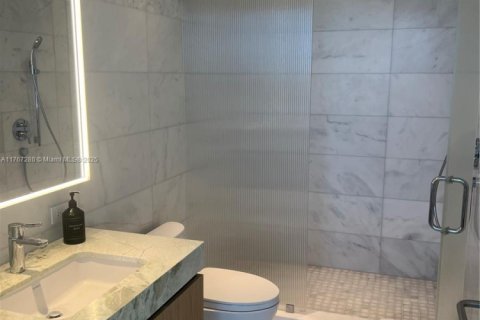 Copropriété à louer à Miami Beach, Floride: 1 chambre, 68 m2 № 1705912 - photo 13