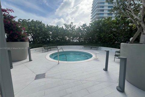 Copropriété à louer à Miami Beach, Floride: 1 chambre, 68 m2 № 1705912 - photo 26
