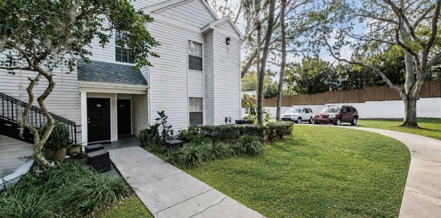 Condo à Palm Harbor, Floride, 3 chambres  № 2101072