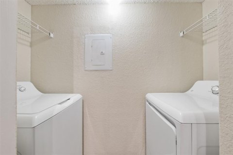Copropriété à vendre à Palm Harbor, Floride: 3 chambres, 112.41 m2 № 2101072 - photo 20
