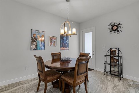 Townhouse in LAKESHORE in Winter Garden, Florida 3 bedrooms, 190.64 sq.m. № 1900309 - photo 6