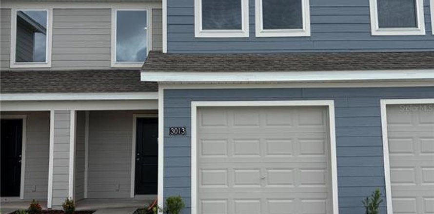 Touwnhouse à Winter Haven, Floride 3 chambres, 132.2 m2 № 2410545