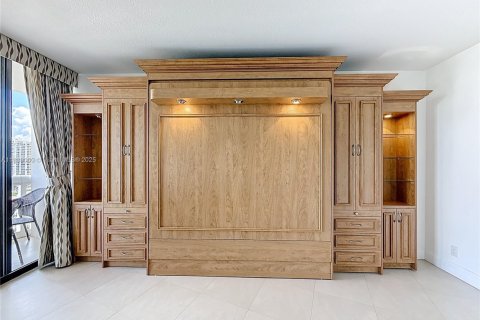 Copropriété à louer à Aventura, Floride: 2 chambres, 114.27 m2 № 1941238 - photo 20