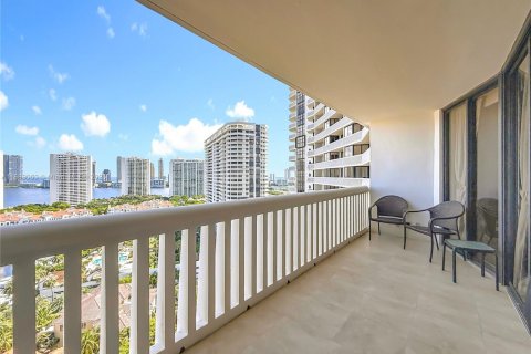 Copropriété à louer à Aventura, Floride: 2 chambres, 114.27 m2 № 1941238 - photo 30