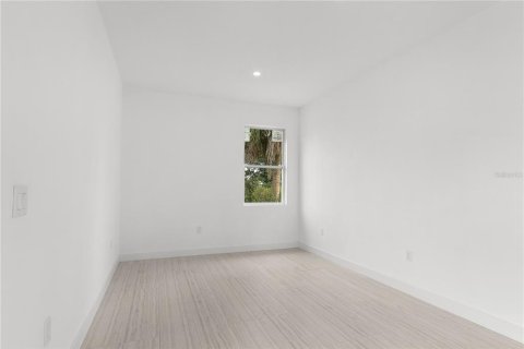 House in Punta Gorda, Florida 4 bedrooms, 185.8 sq.m. № 1840562 - photo 20
