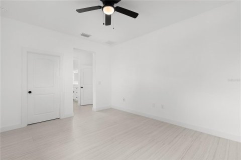 House in Punta Gorda, Florida 4 bedrooms, 185.8 sq.m. № 1840562 - photo 21