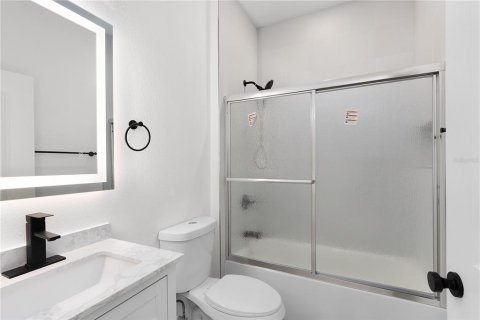 House in Punta Gorda, Florida 4 bedrooms, 185.8 sq.m. № 1840562 - photo 30