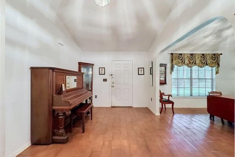 Casa en venta en Spring Hill, Florida, 6 dormitorios, 374.02 m2 № 2157756 - foto 15